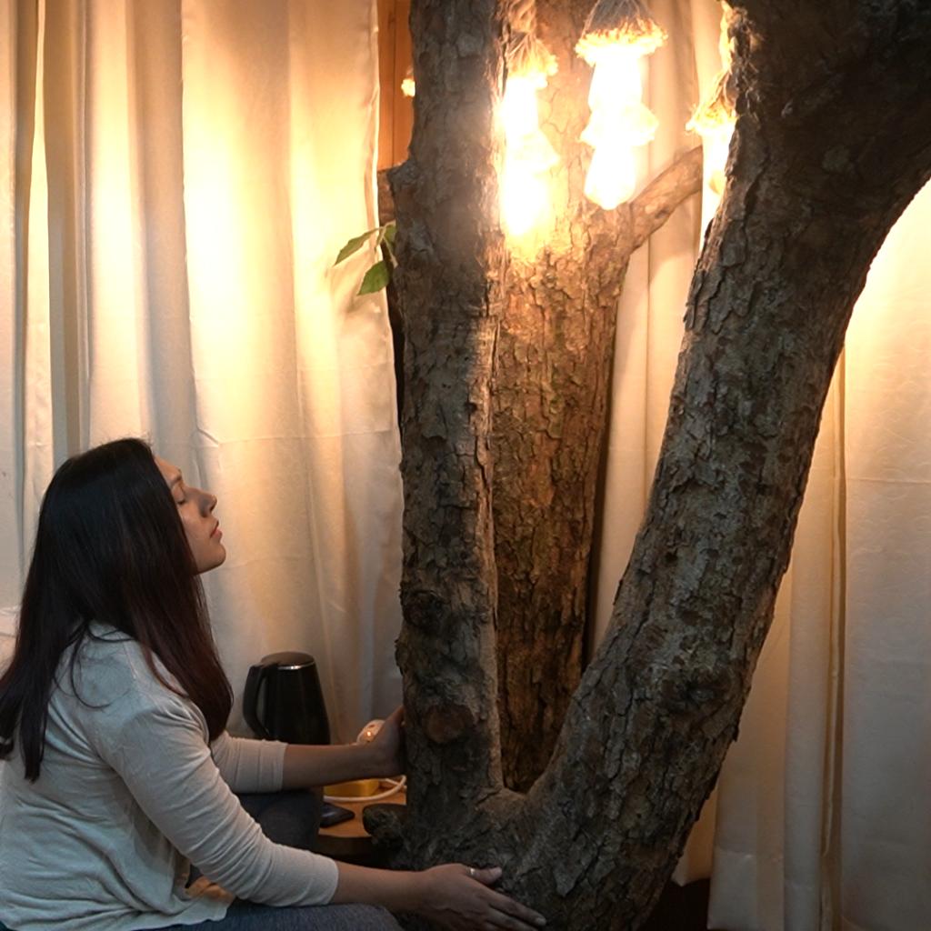 I Keep Ending Up Here - An intuitive tarot session for recurring patterns