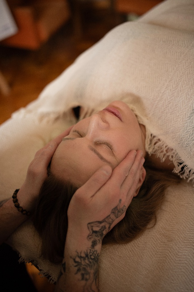 Reiki for Emotional Balance & Subconscious Patterns